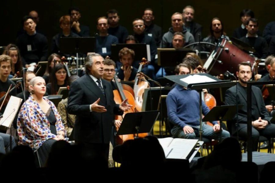 Eugenie Joneau Riccardo Muti Eugenie Joneau Riccardo Muti