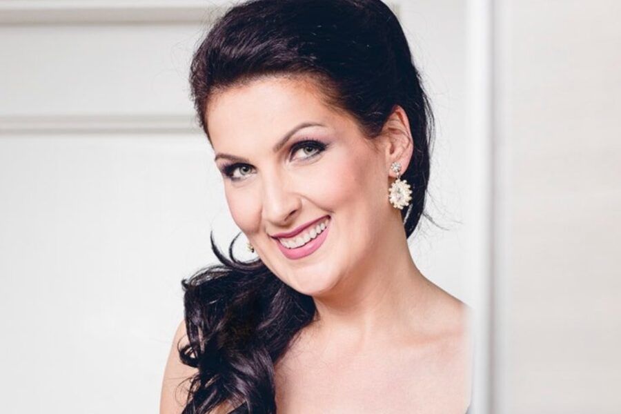 Adela Zaharia Traviata Deutsche Oper Berlin