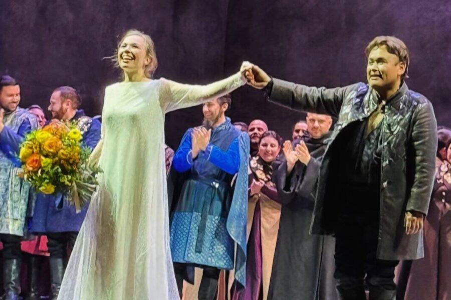 Elsa Dreisig Teatro San Carlo Elsa Dreisig Teatro San Carlo